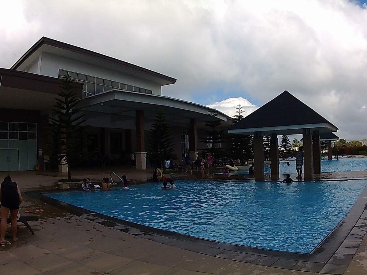 Holy Family Condo At Wind Residences,Tagaytay Tagaytay City Ngoại thất bức ảnh